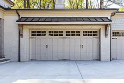 Metro Garage Door Service Cleveland, OH 216-539-0744 Metro Garage Door Service Cleveland, OH 216-539-0744 - garage-doors-side
